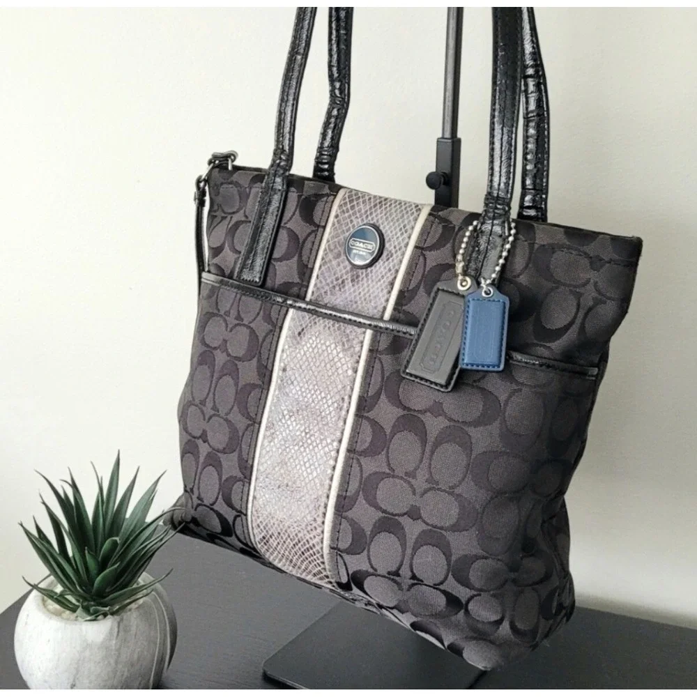Coach Signature Stripe Tote F25706 Snake-Embossed Panel Black Gray‎ Canvas
